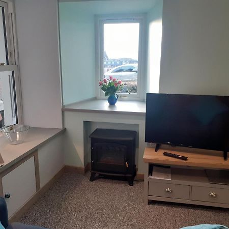 The Coorie Inviting 1-Bed Apartment In Oban Eksteriør billede
